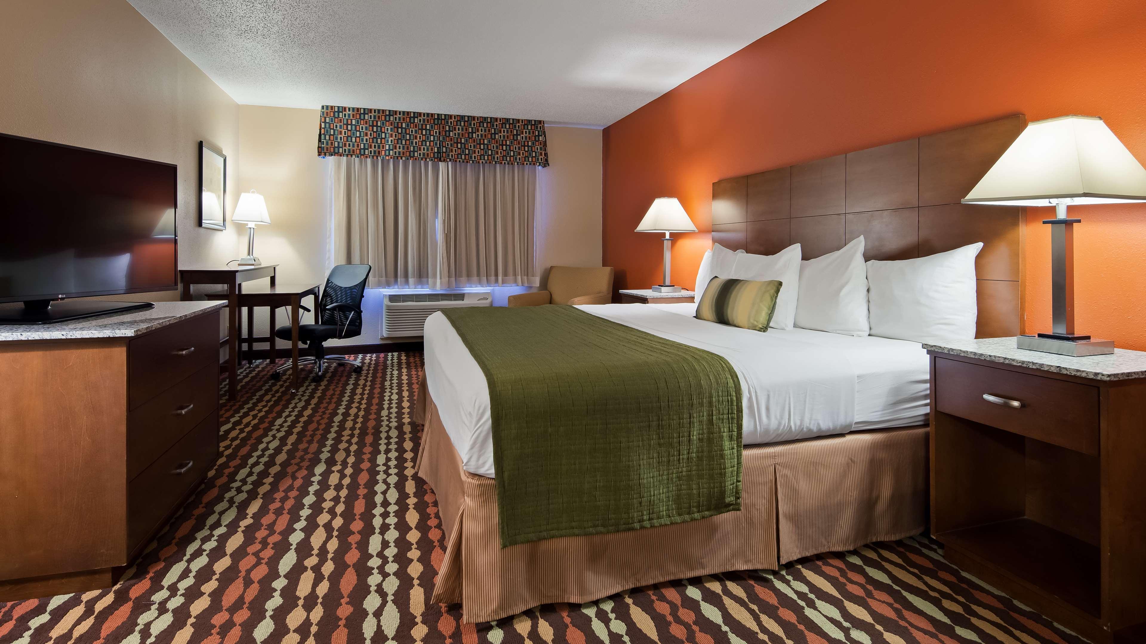 Best Western Ambassador Inn & Suites Wisconsin Dells Exterior foto